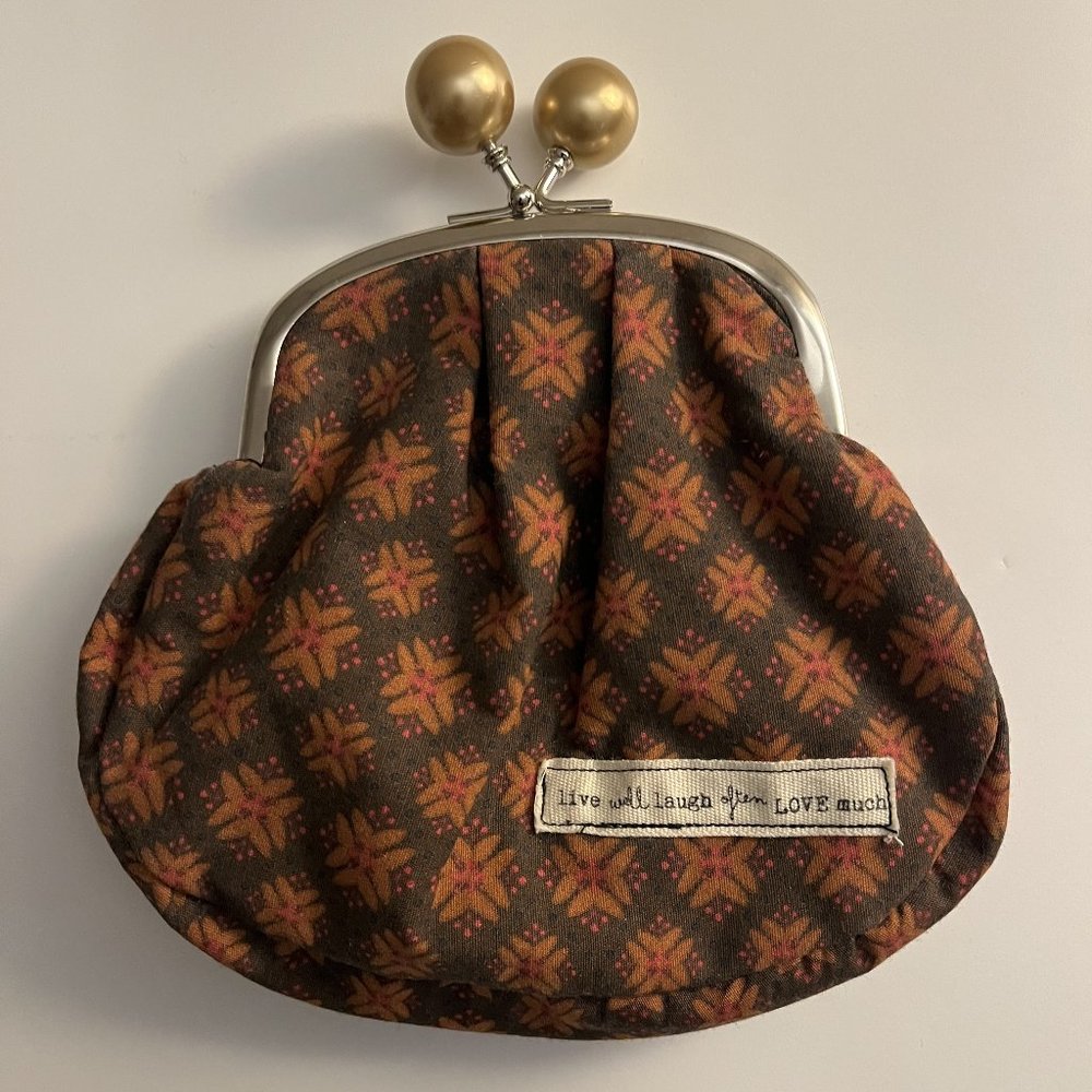 Natural Life Jumbo Boho Clam Shell Clasp Change Purse- RARE! New Without Tags